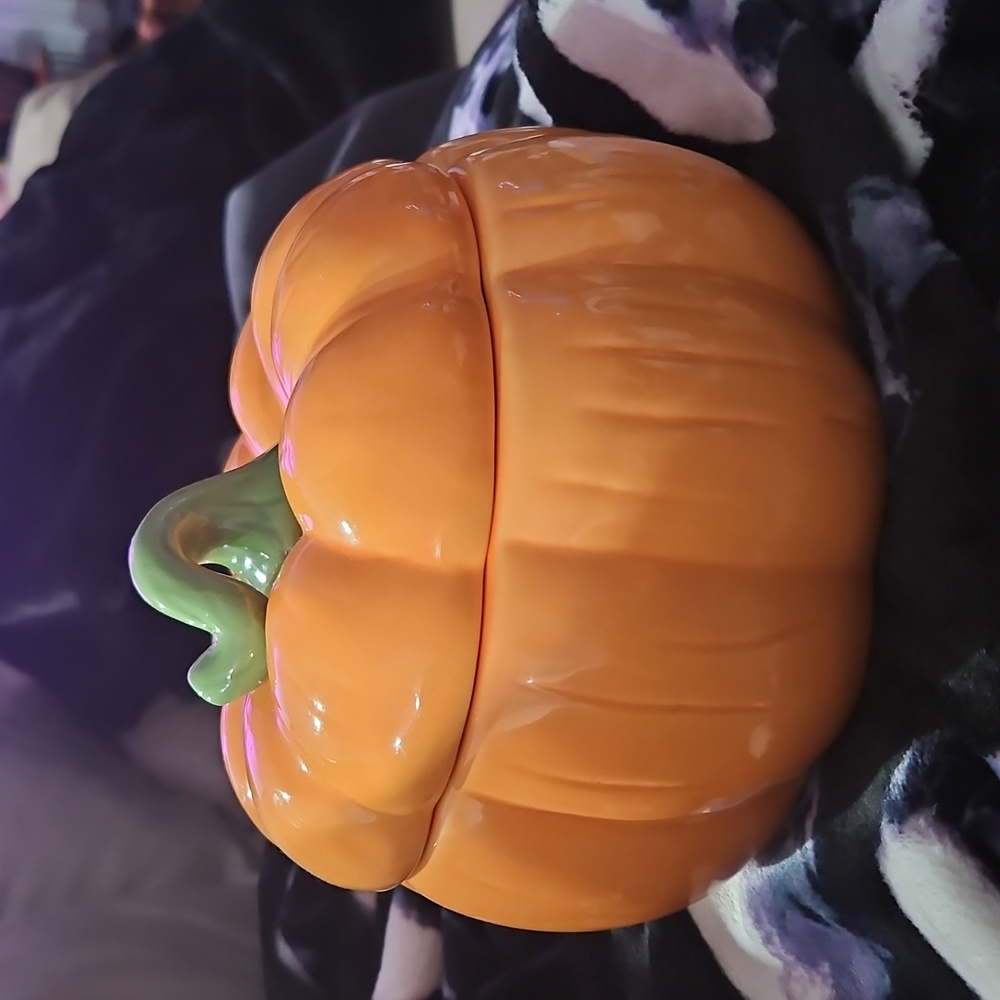 Ceramic Pumpkin Container